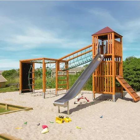 Ferienhaus 4 Star In *